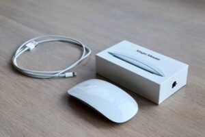 Magic Mouse 2 vs Magic Trackpad: Qual escolher?