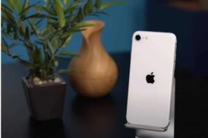 iPhone SE 2022 vs Xiaomi Redmi Note 11 Pro: qual é o melhor para você?