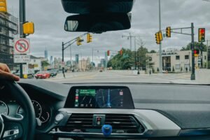 Descubra a revolução do Apple CarPlay: Conectividade automotiva simplificada