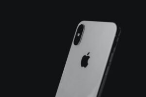 Batalha de smartphones: iPhone vs Realme – Qual oferece o melhor custo-benefício?