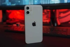 iPhone 12 Mini VS iPhone 8: Qual é o melhor para você?